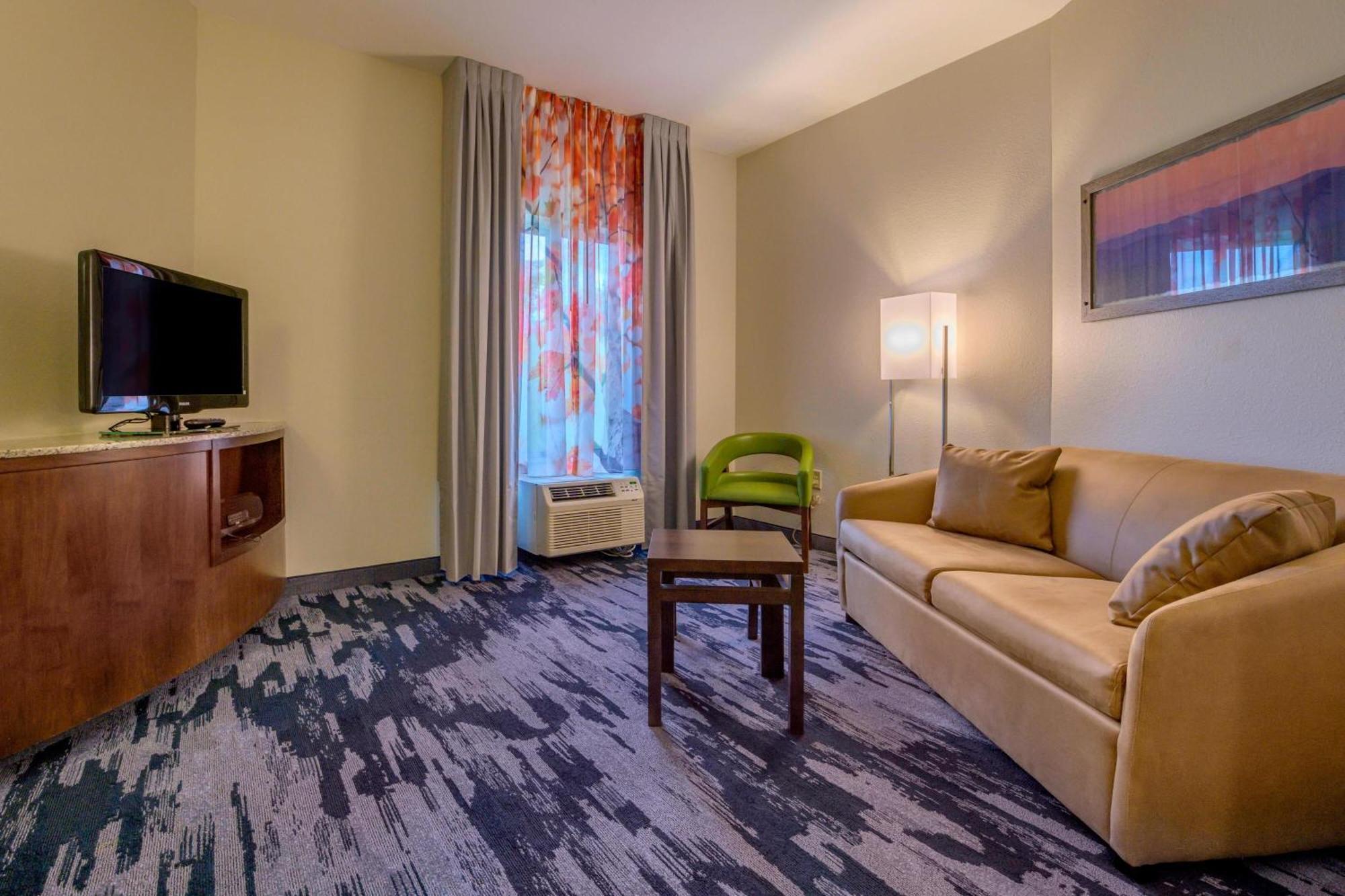 Fairfield Inn & Suites By Marriott Slippery Rock Extérieur photo