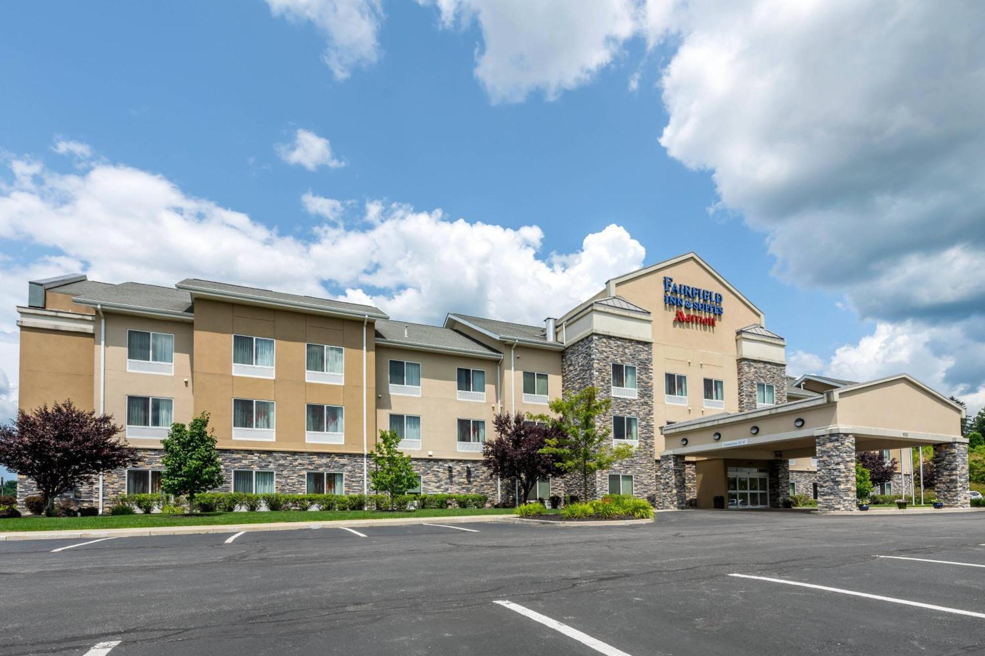 Fairfield Inn & Suites By Marriott Slippery Rock Extérieur photo